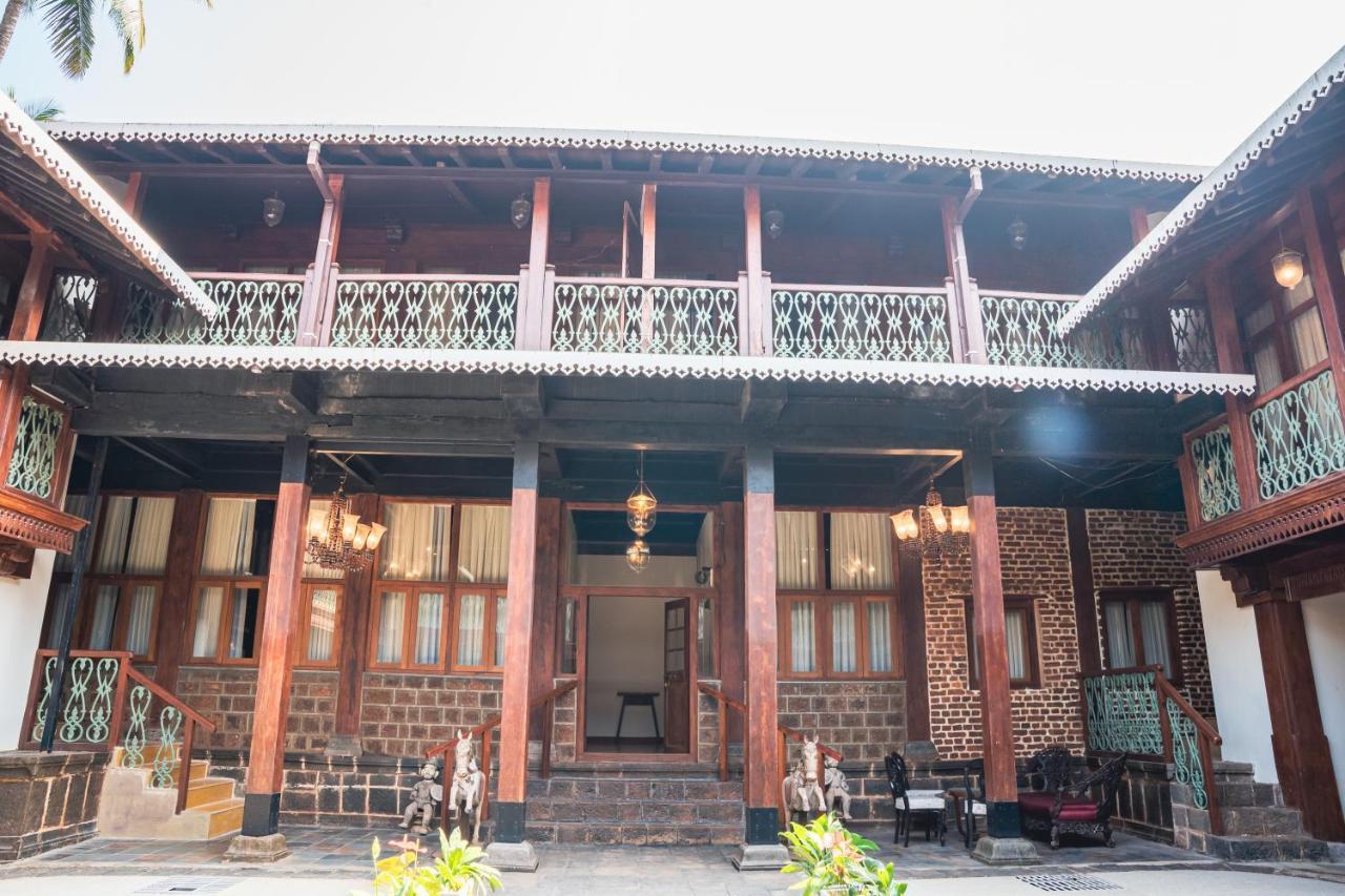 Sawantwadi Palace Boutique Art Hotel ภายนอก รูปภาพ