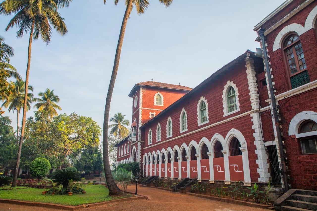 Sawantwadi Palace Boutique Art Hotel ภายนอก รูปภาพ